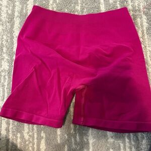 Alphalete Amplify shorts